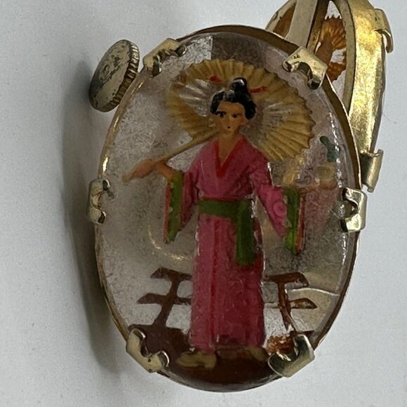 Vintage Geisha Earrings Clip On Twist On Hand Painted Gold Oval Earrings - Picture 3 of 9